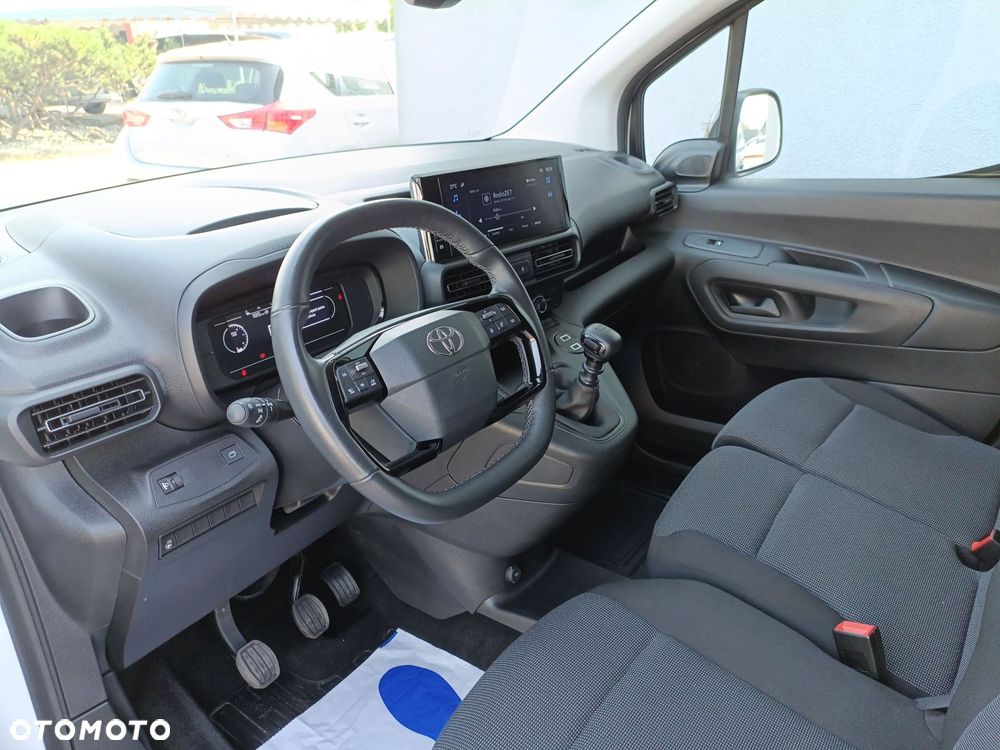 Toyota PROACE CITY - 16