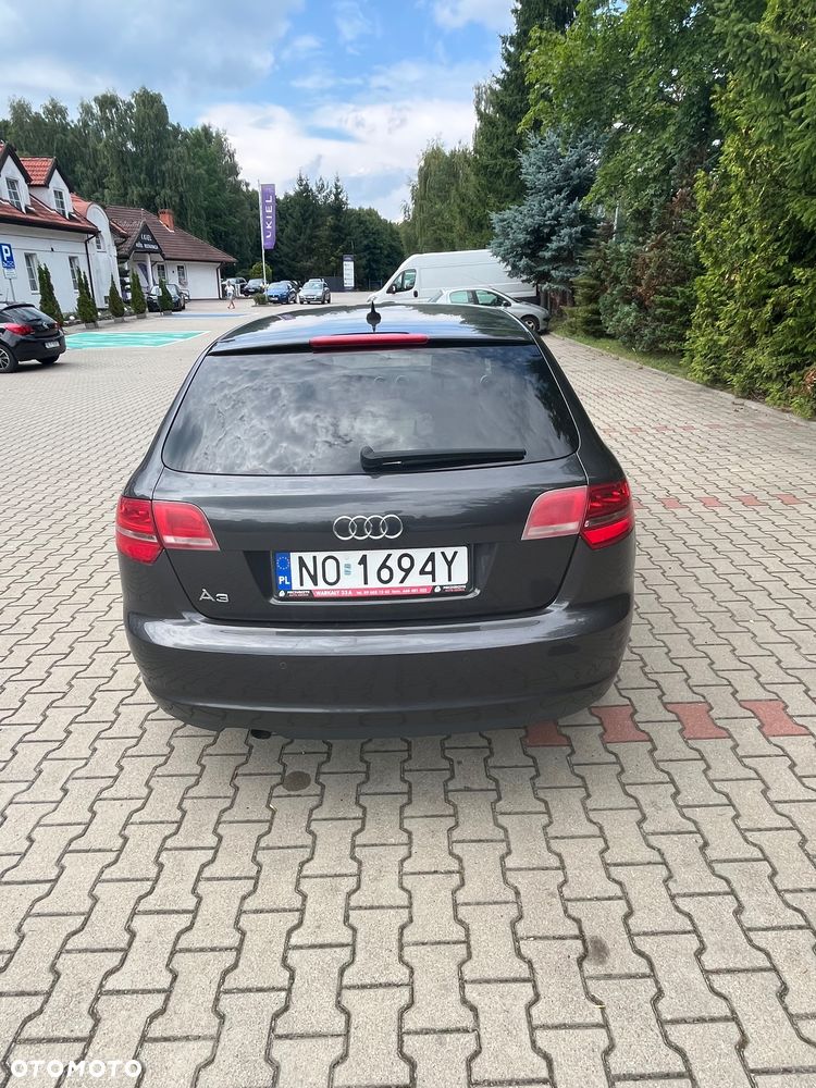 Audi A3 Sportback - 3