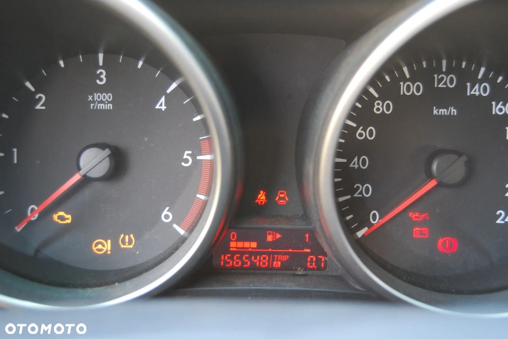 Mazda 3 1.6 CD Exclusive + - 8