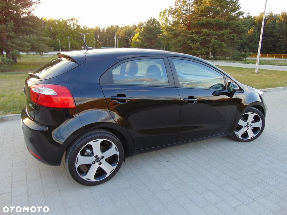 Kia Rio 1.4 Platinum Edition - 37