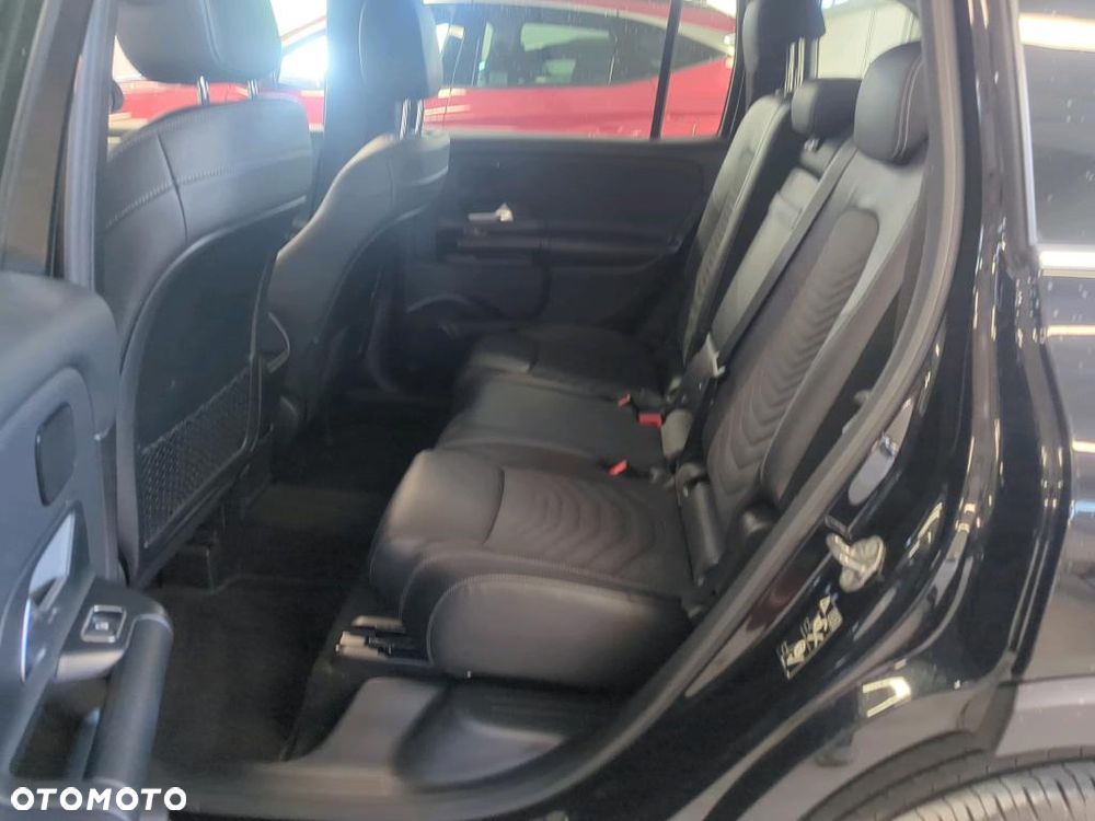Mercedes-Benz GLB 200 7G-DCT - 9