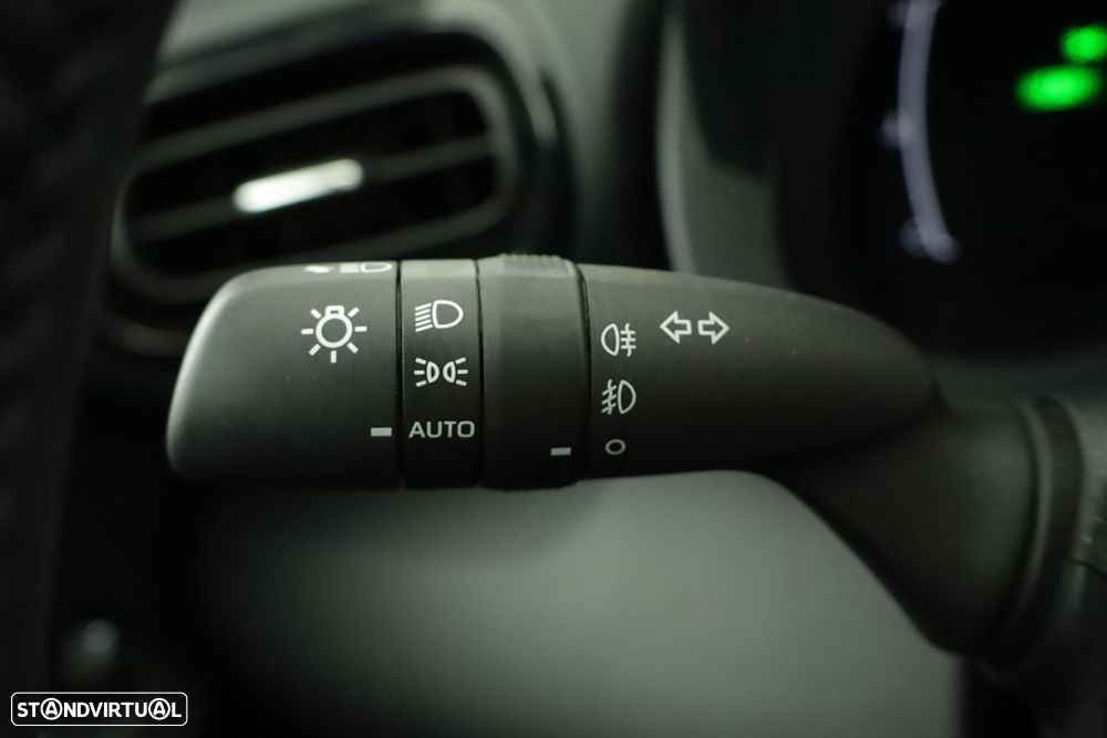 Toyota Yaris Cross 1.5 HDF Comfort - 16