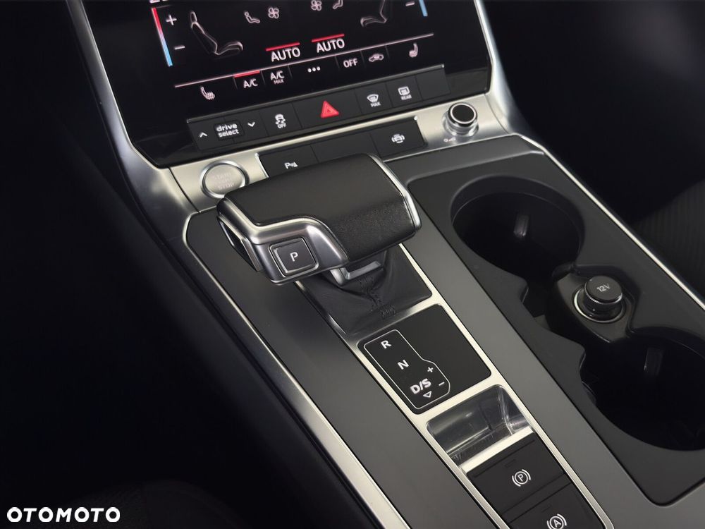 Audi A6 Avant - 21