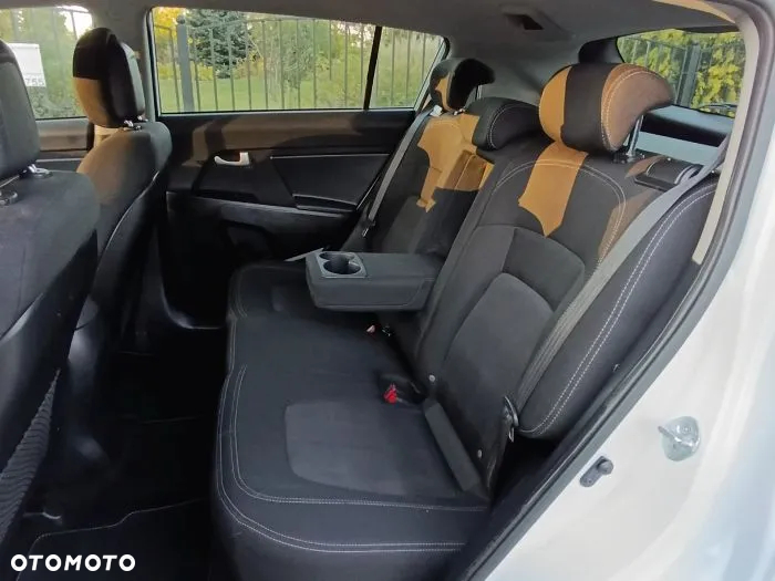 Kia Sportage - 10