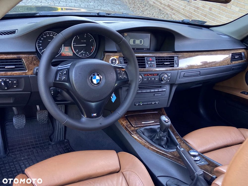 BMW Seria 3 320d - 13