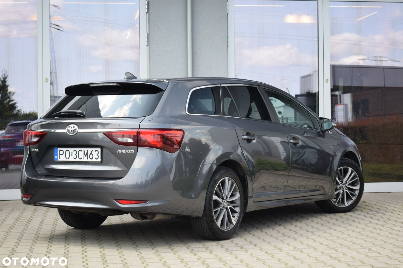 Toyota Avensis - 3