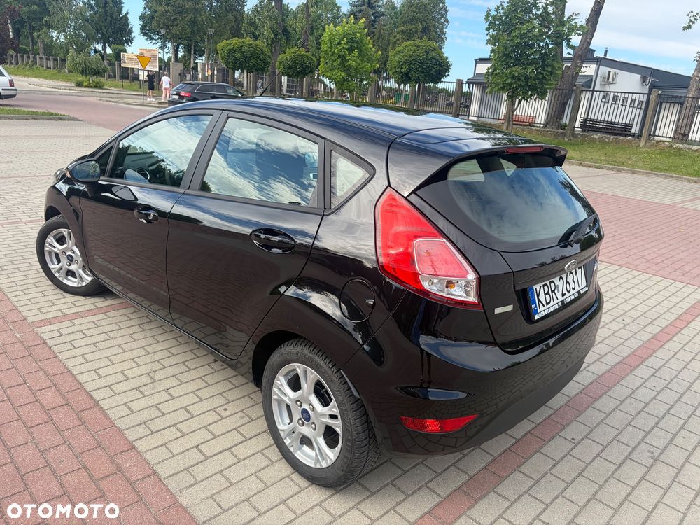 Ford Fiesta 1.0 EcoBoost Titanium - 16