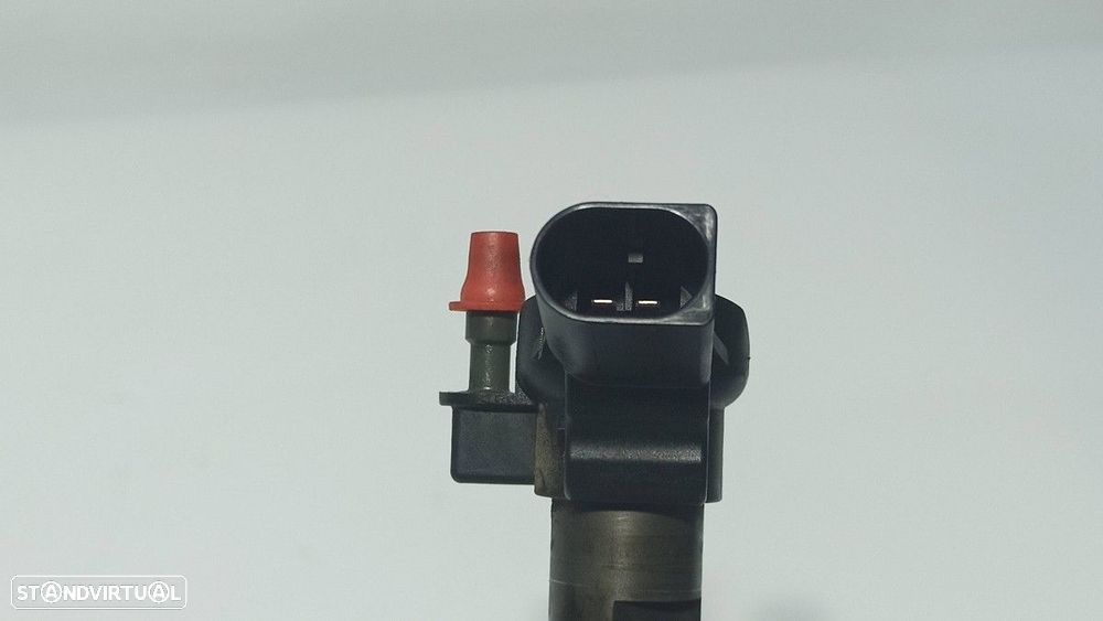 INJETOR AUDI A4 BER. (B8) E - 3