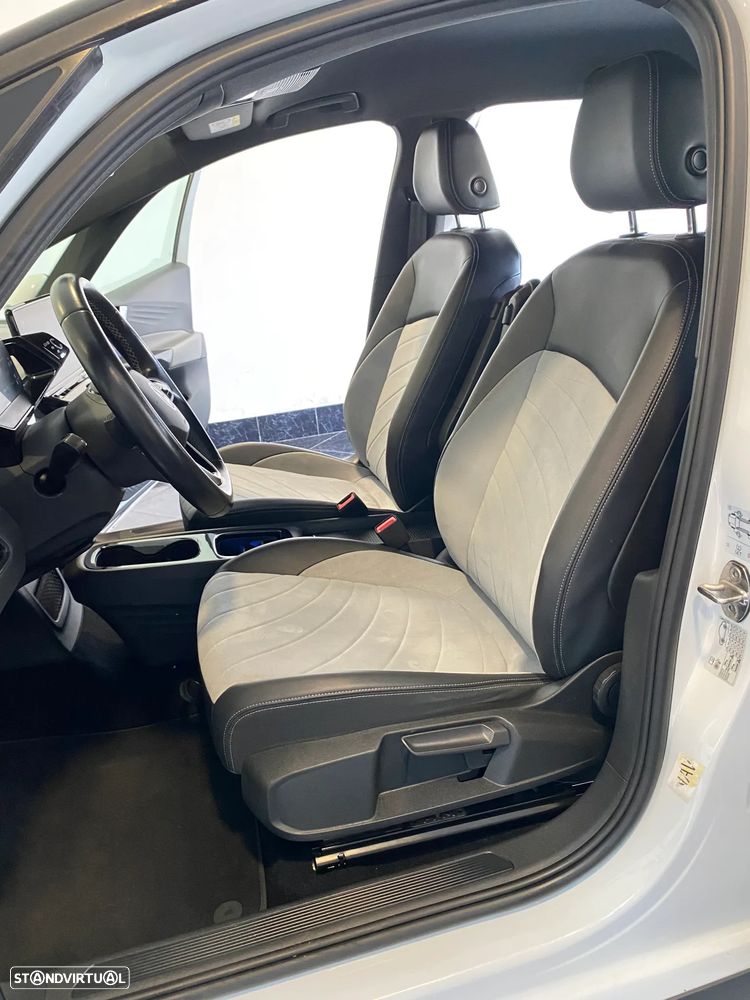 VW ID.3 Pro Performance - 11