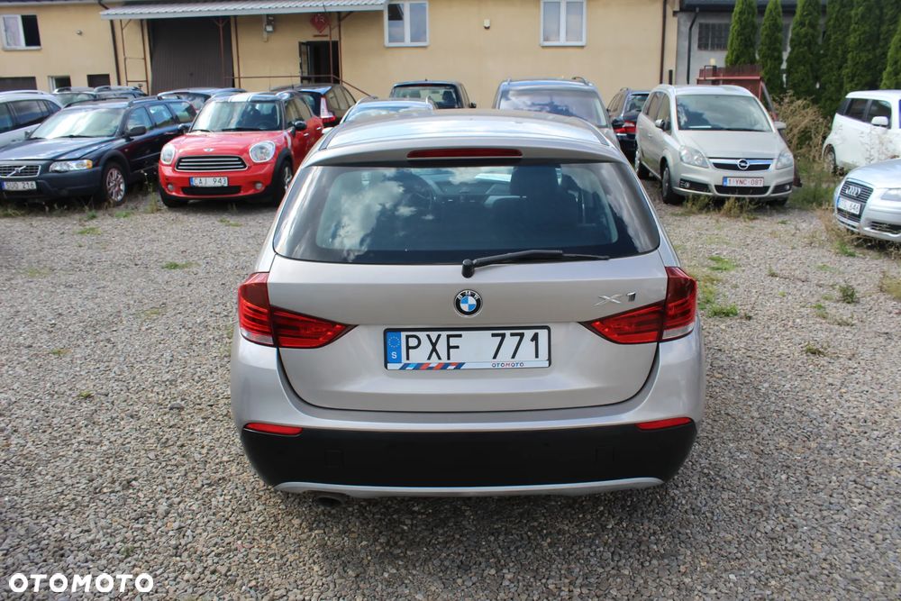 BMW X1 xDrive20d - 14