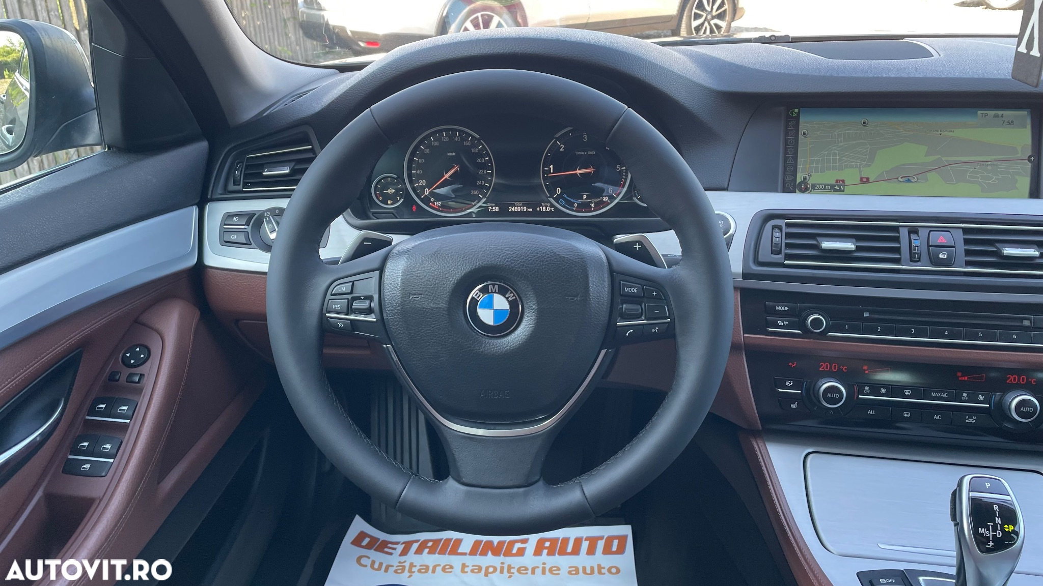 BMW Seria 5 520d Touring Sport-Aut. - 11