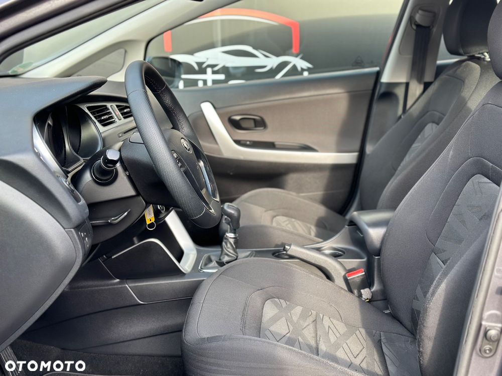 Kia Ceed 1.4 CVVT Attract plus - 18