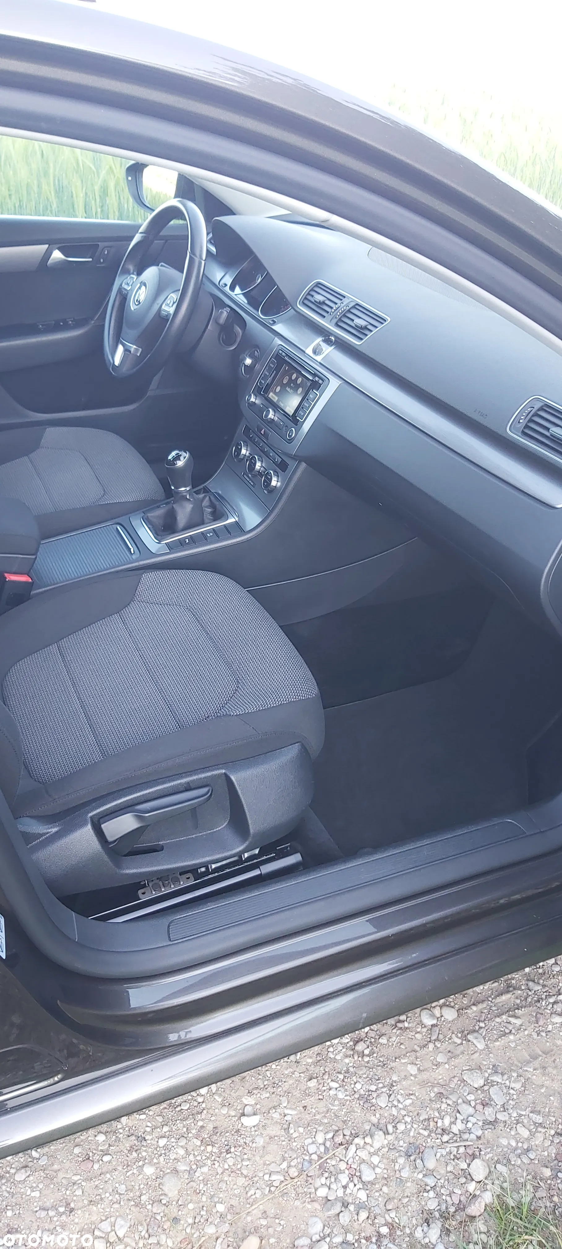 Volkswagen Passat 2.0 TDI Comfortline - 8
