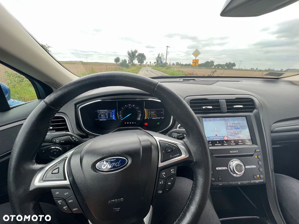 Ford Mondeo 2.0 SCTi Titanium - 12