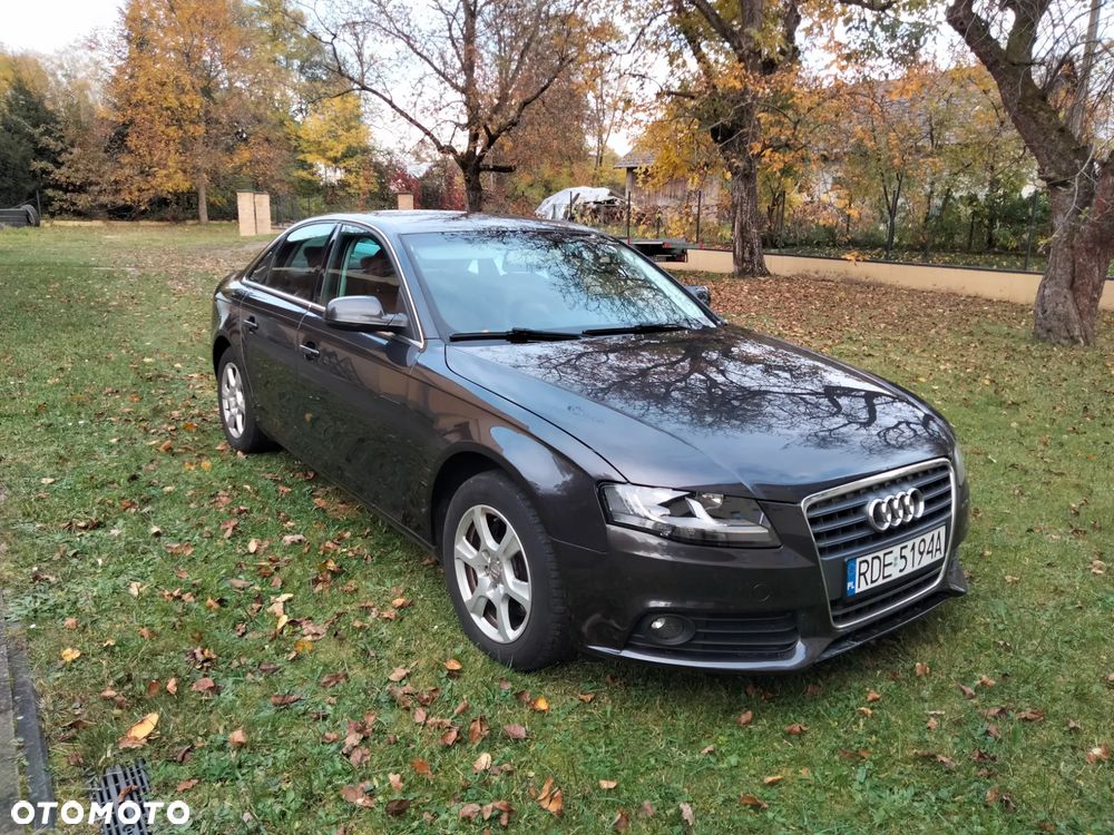 Audi A4 Limousine