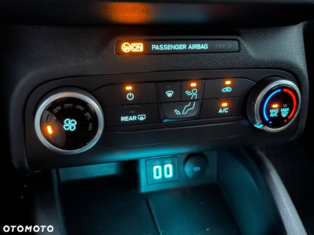 Ford Focus - 16