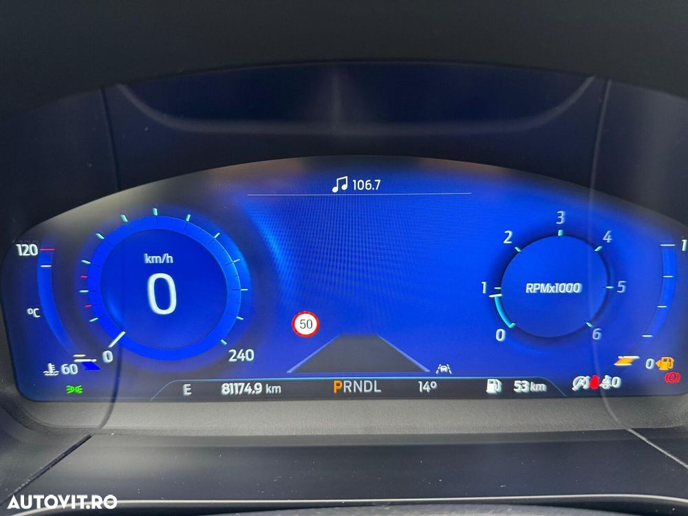 Ford Kuga - 8