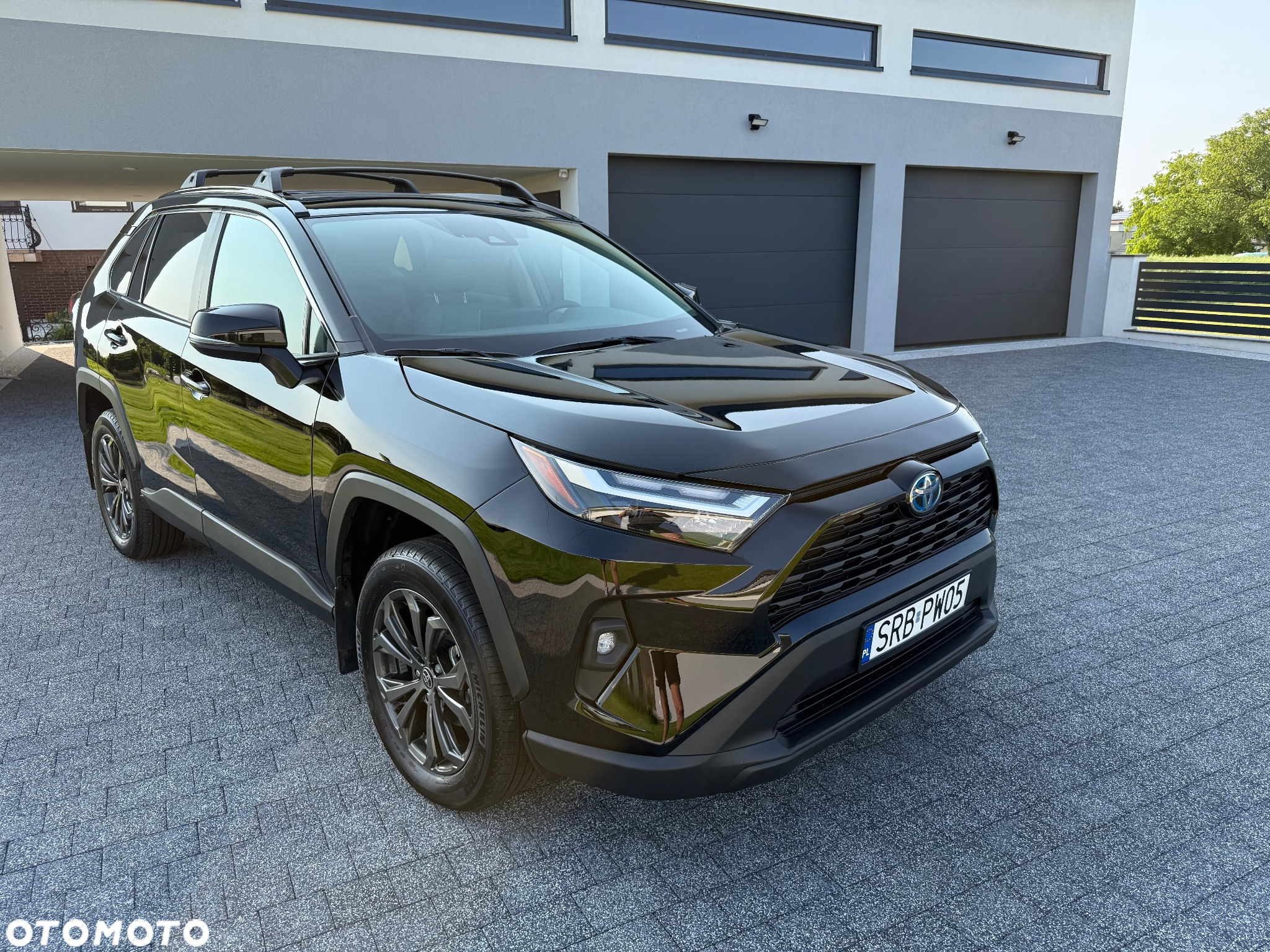Toyota RAV4 - 6
