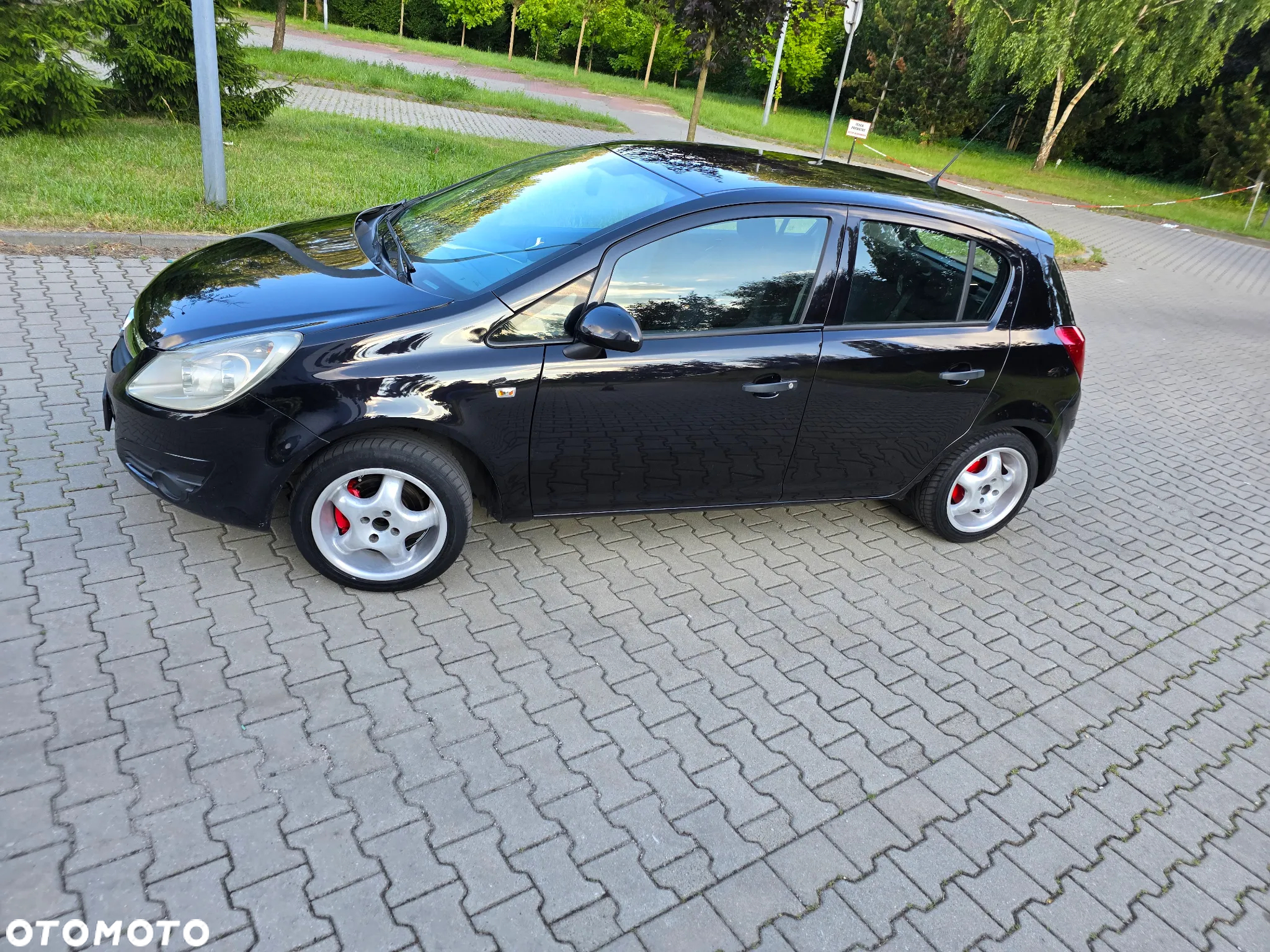 Opel Corsa 1.2 16V Enjoy - 28