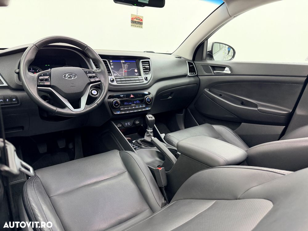 Hyundai Tucson 2.0 CRDI 4WD Passion Plus - 19