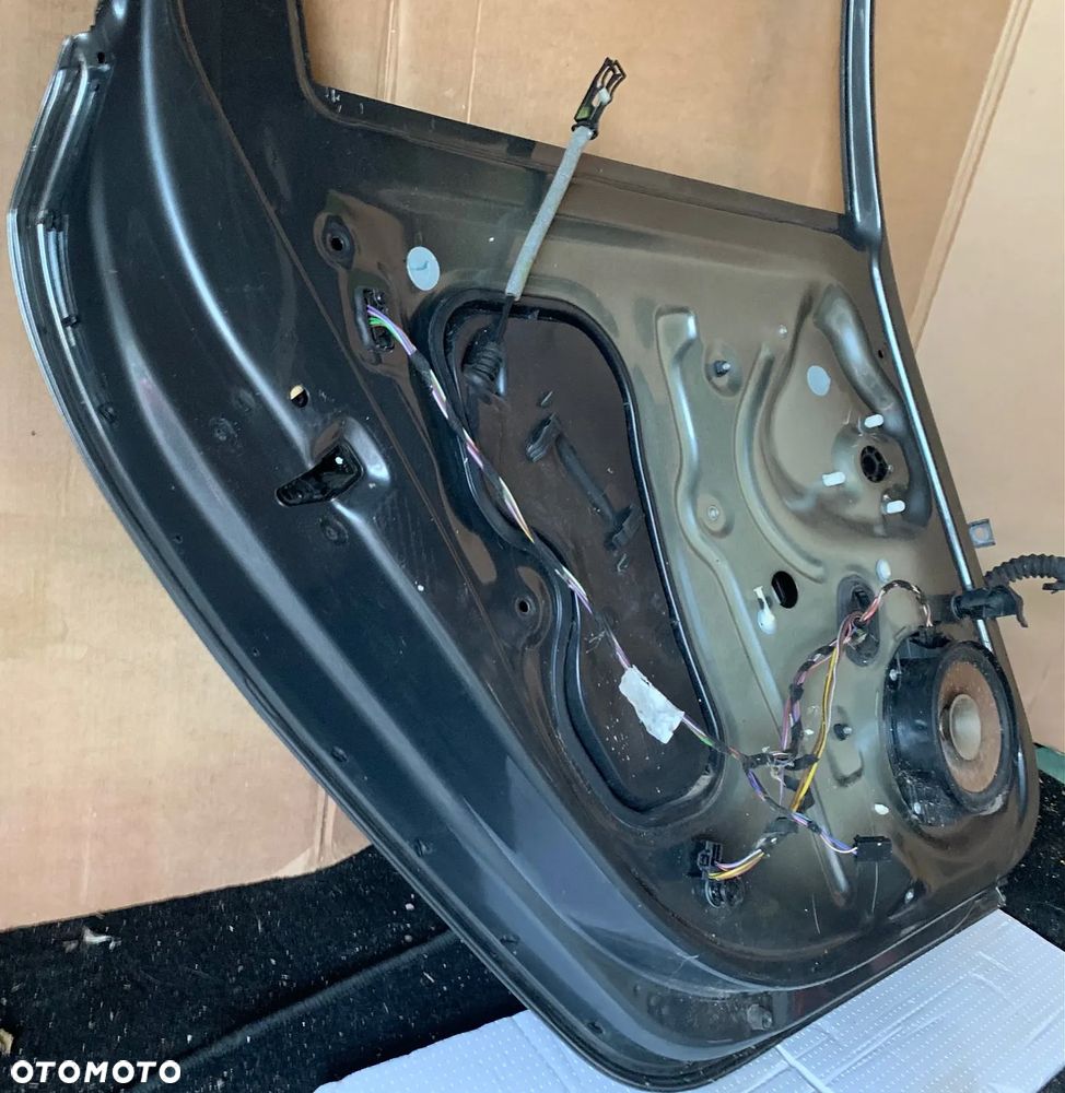 Drzwi lewy tył VW Polo V 6R  LD7R 2009- - 12