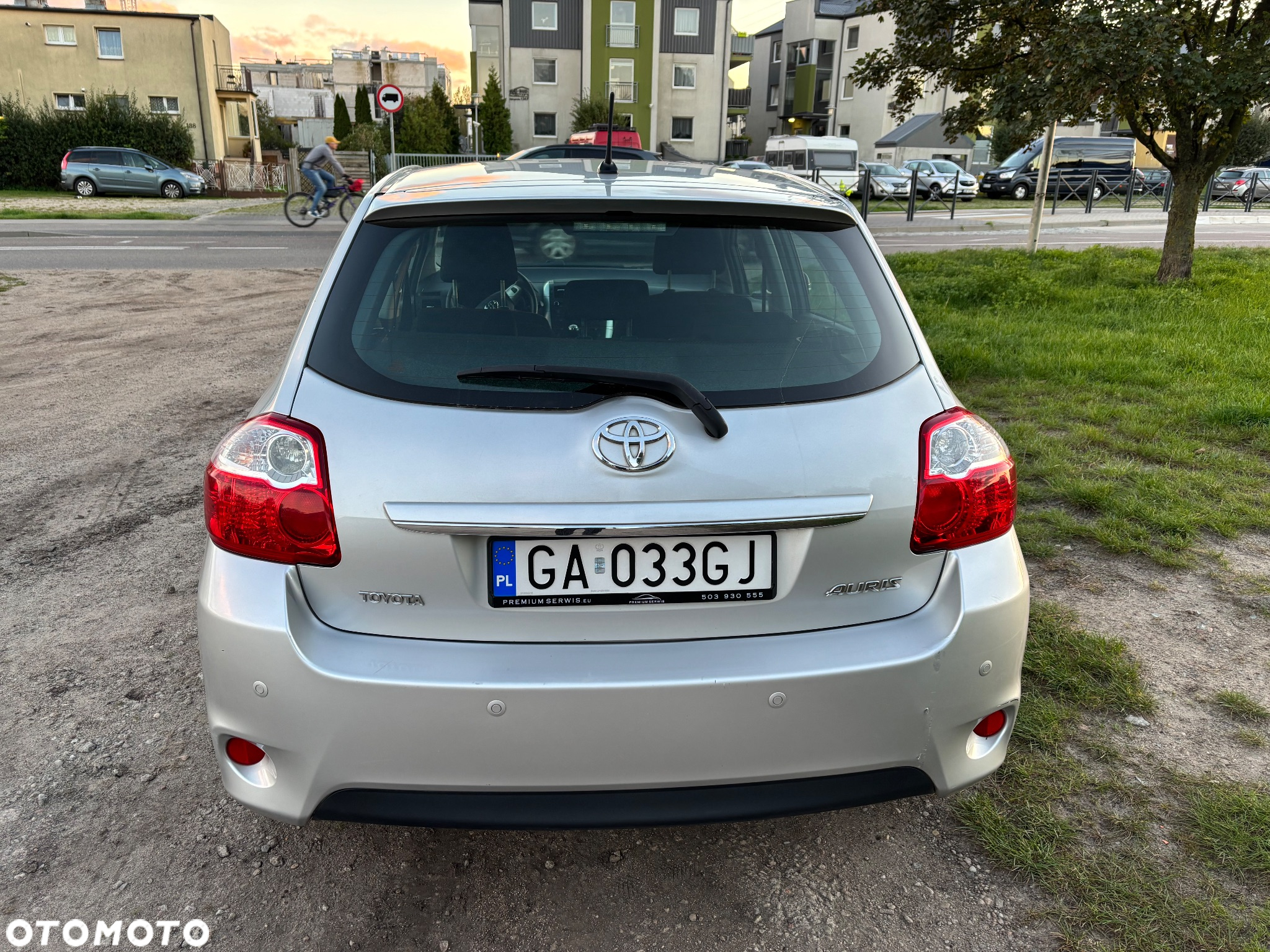Toyota Auris 1.33 Dual-VVT-i - 23