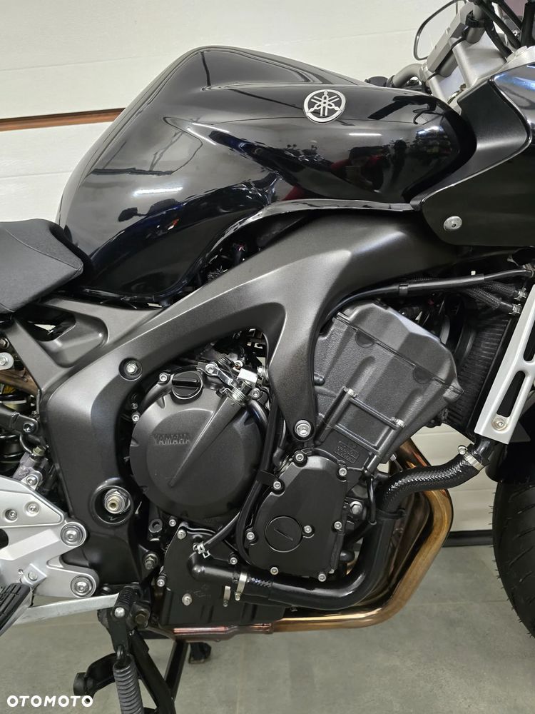 Yamaha FZ6 - 6