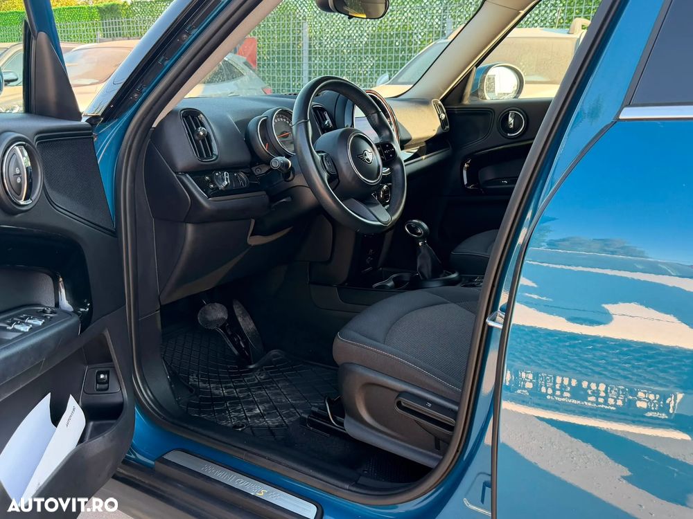 Mini Countryman Cooper SE ALL4 AT - 22