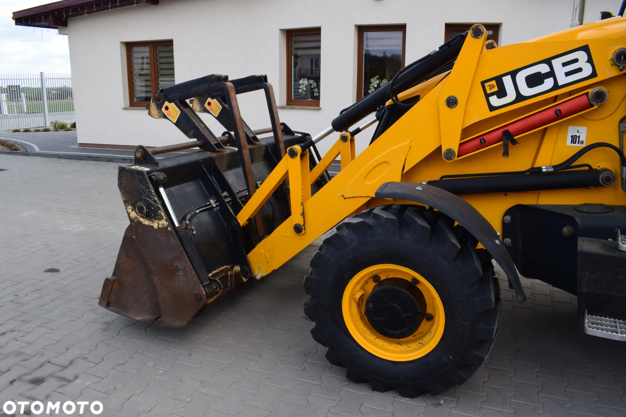 JCB 3CX ECO Rok 2015 - 8