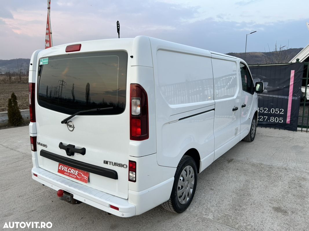 Opel Vivaro L2H1 - 12