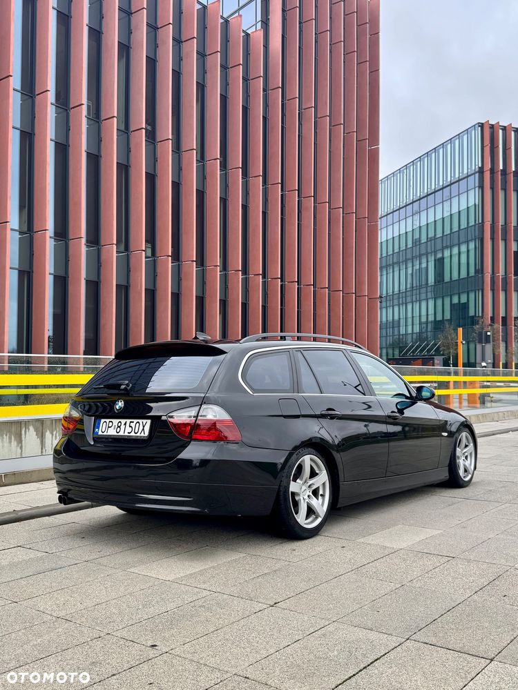 BMW 3 Series 2006 photo 3