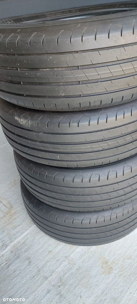 Opony Goodyear 225/65 R17 - 9