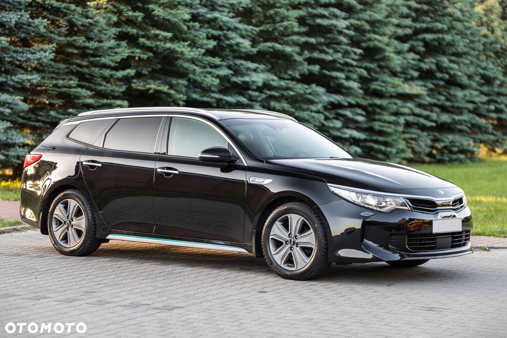 Kia Optima Sportagon 2.0 GDI Attract - 8