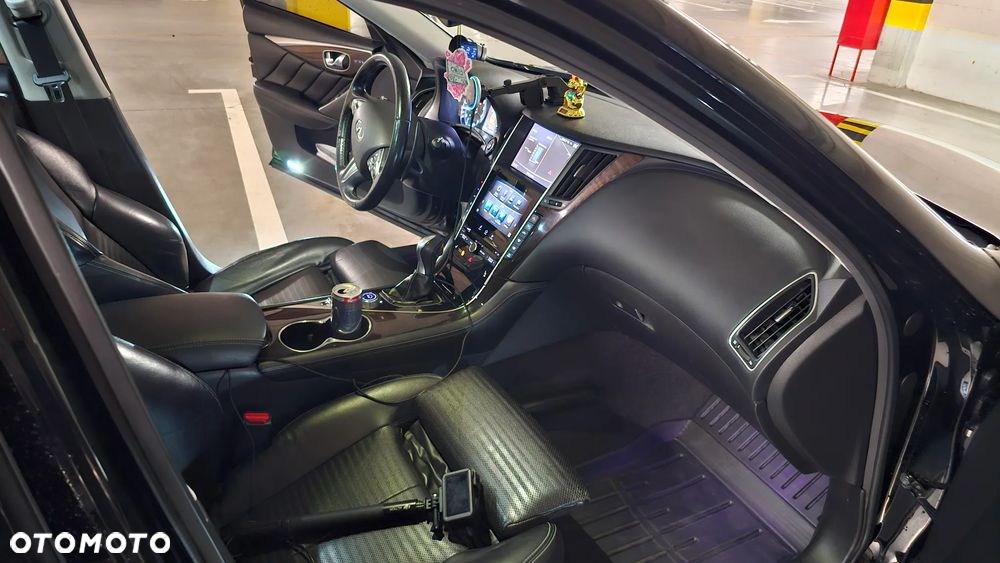 Infiniti Q50 Q50S Hybrid Sport Tech AWD - 17