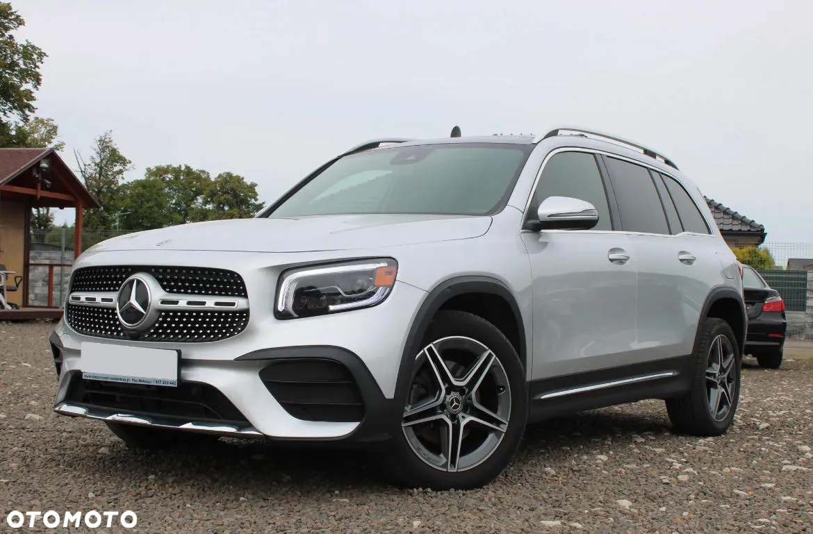 Mercedes-Benz GLB 250 4-Matic AMG Line 8G-DCT - 2