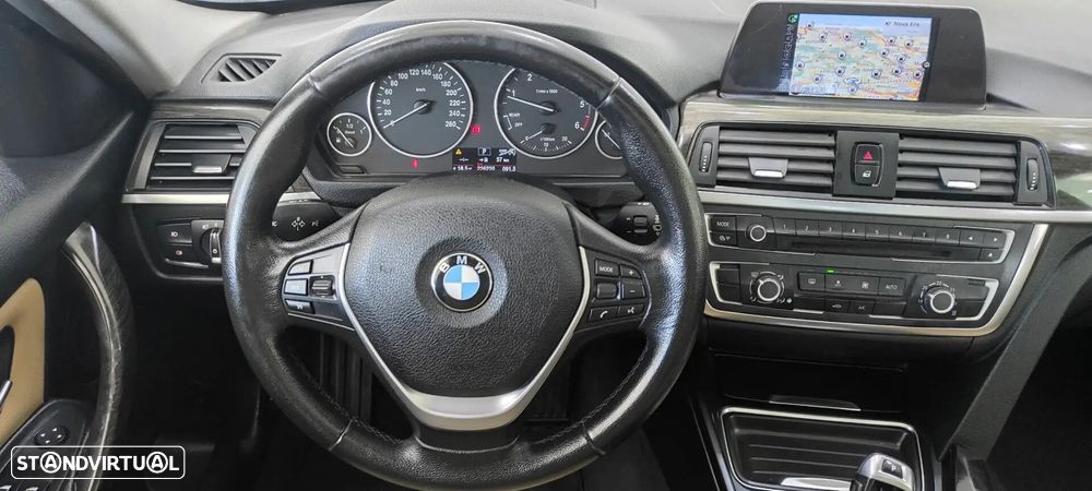 BMW 318 d Auto Line Luxury - 28