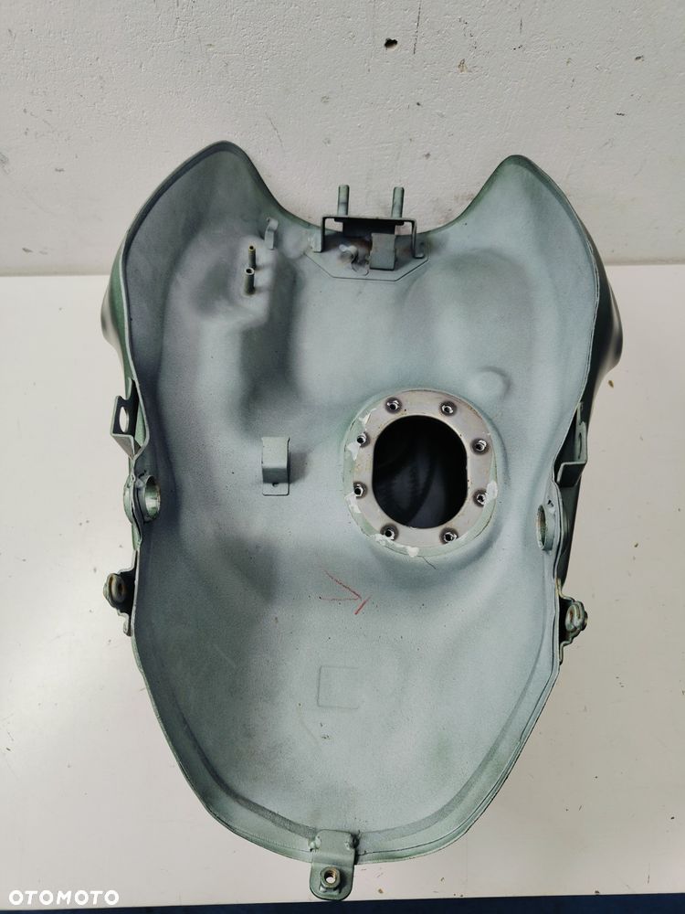 Voge 300 AC Zbiornik - 6