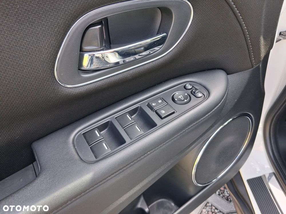 Honda HR-V 1.5 Executive (ADAS / Connect+) CVT - 11