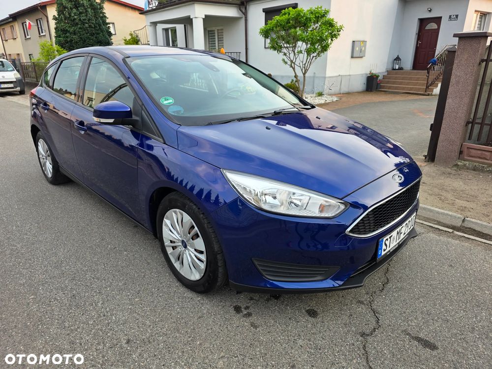 Ford Focus 1.0 EcoBoost Trend - 9