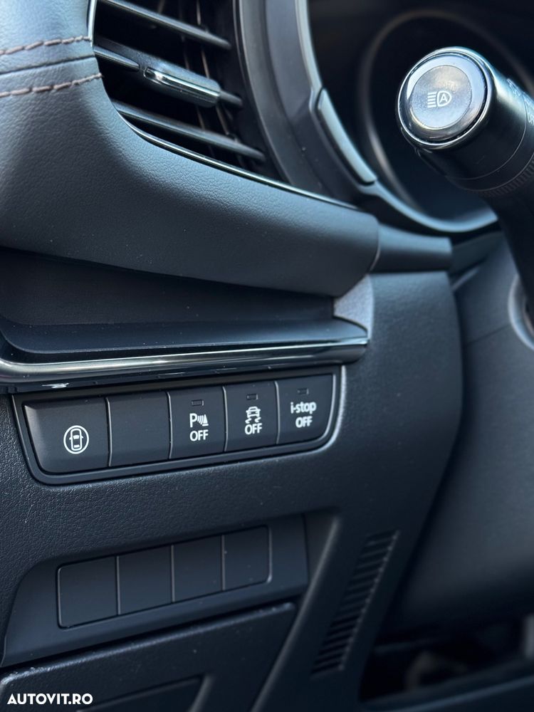 Mazda 3 SKYACTIV-G 2.0 M-Hybrid DRIVE SELECTION - 20