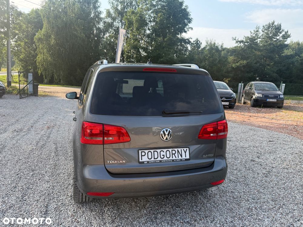 Volkswagen Touran 2.0 TDI DPF MATCH - 6