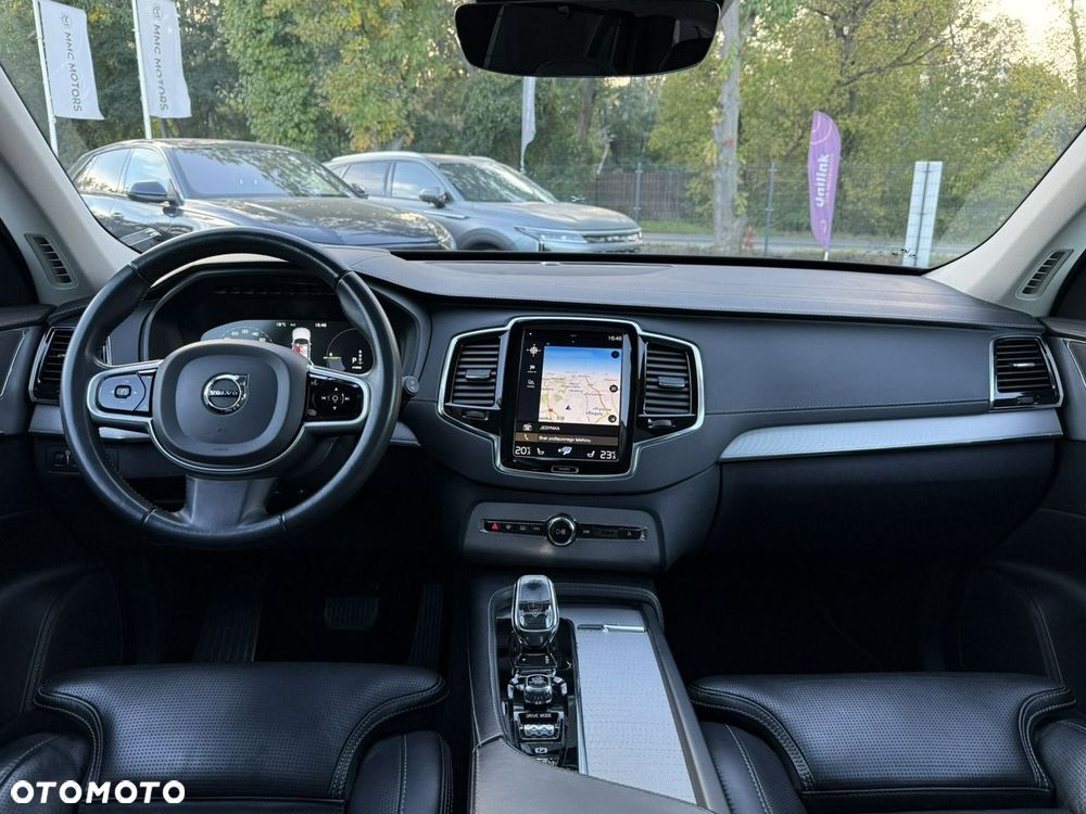 Volvo XC 90 - 24
