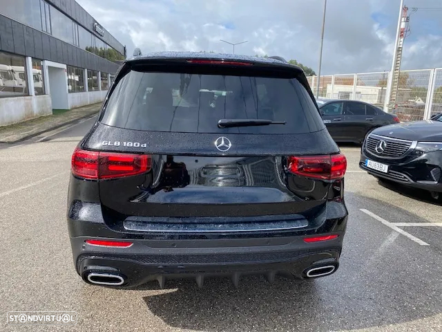 Mercedes-Benz GLB 180 d AMG Line - 5