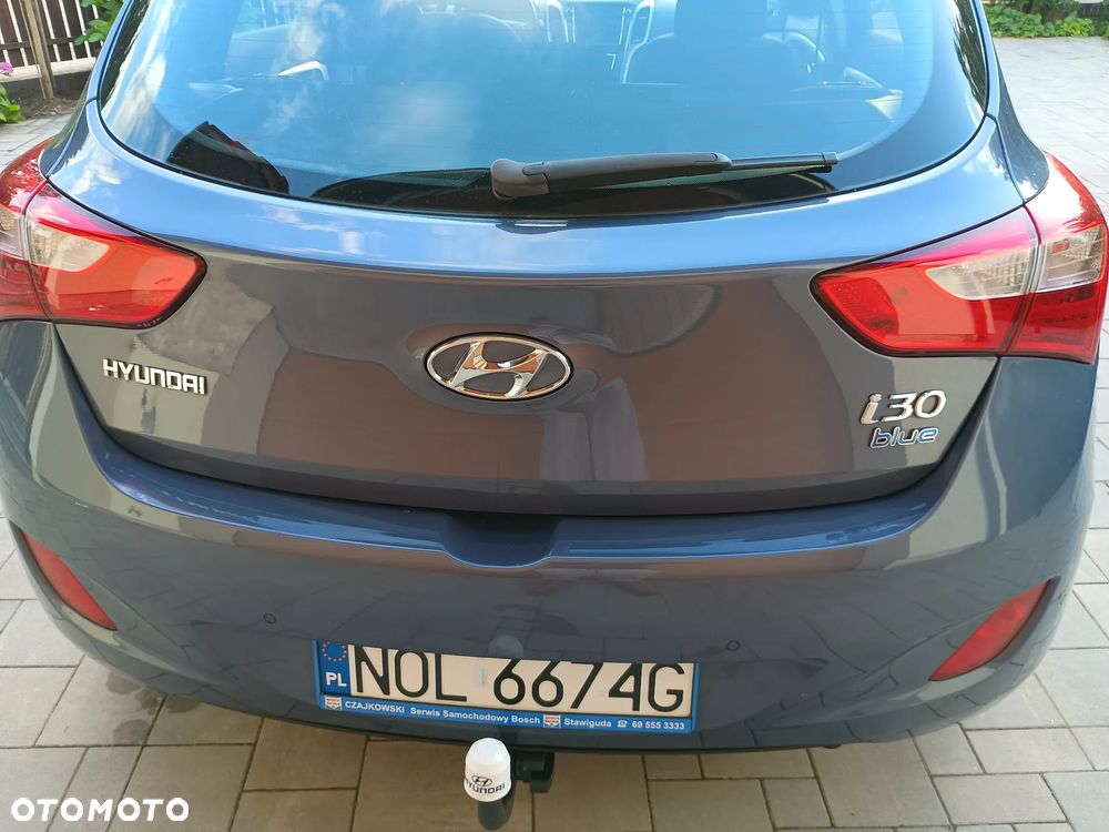 Hyundai i30 blue 1.6 GDI YES Silver - 12