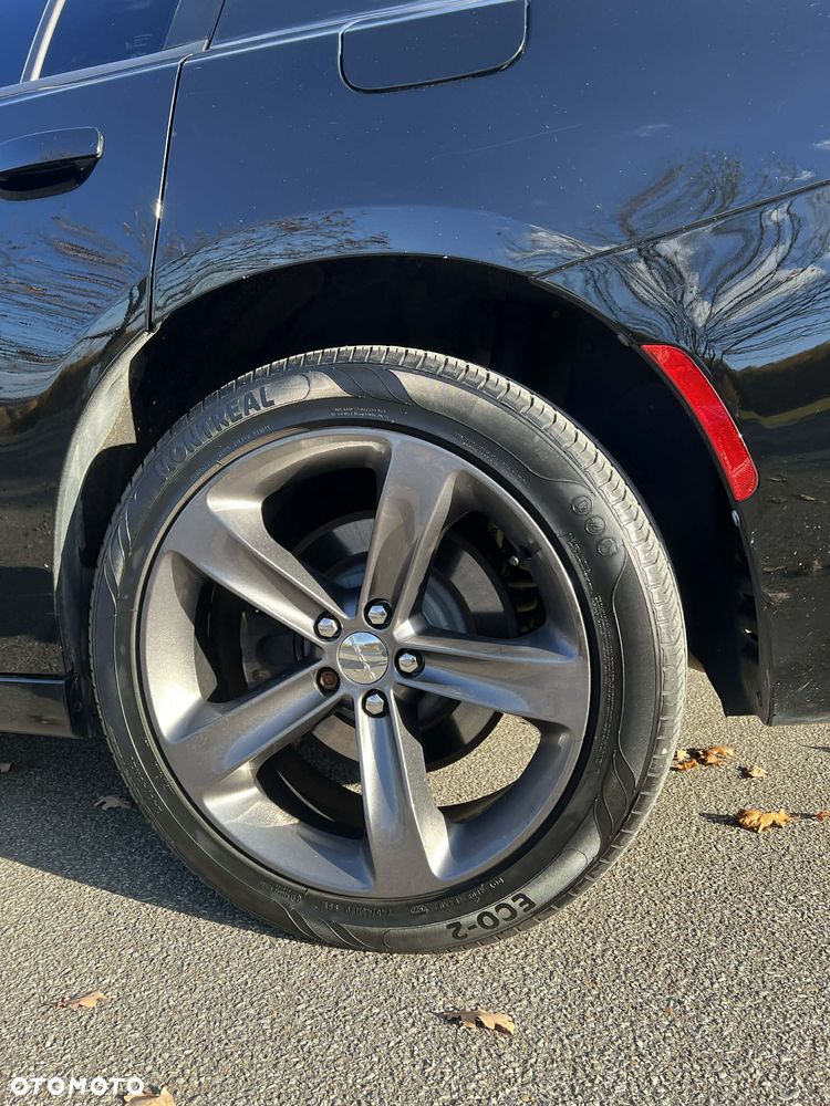 Dodge Charger 5.7 R/T - 10