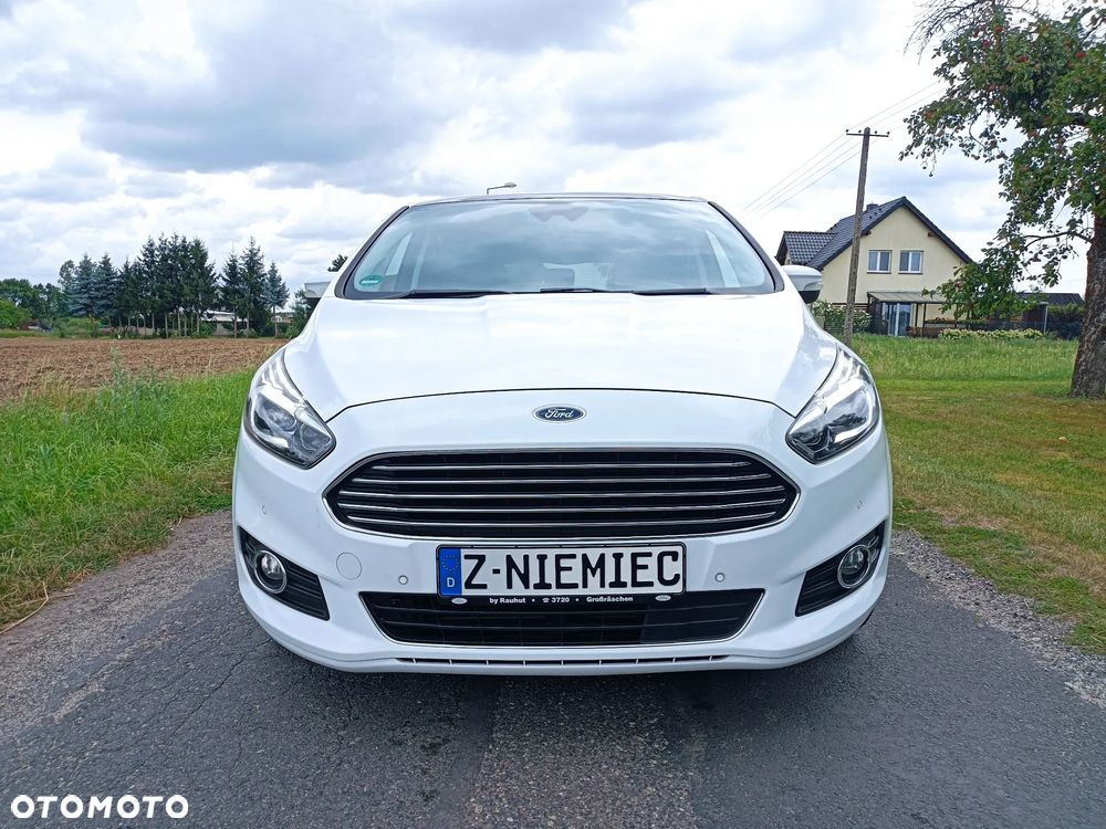 Ford S-Max 2.0 TDCi Titanium PowerShift - 33