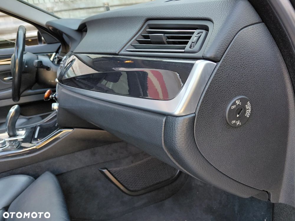 BMW Seria 5 520d Modern Line - 26