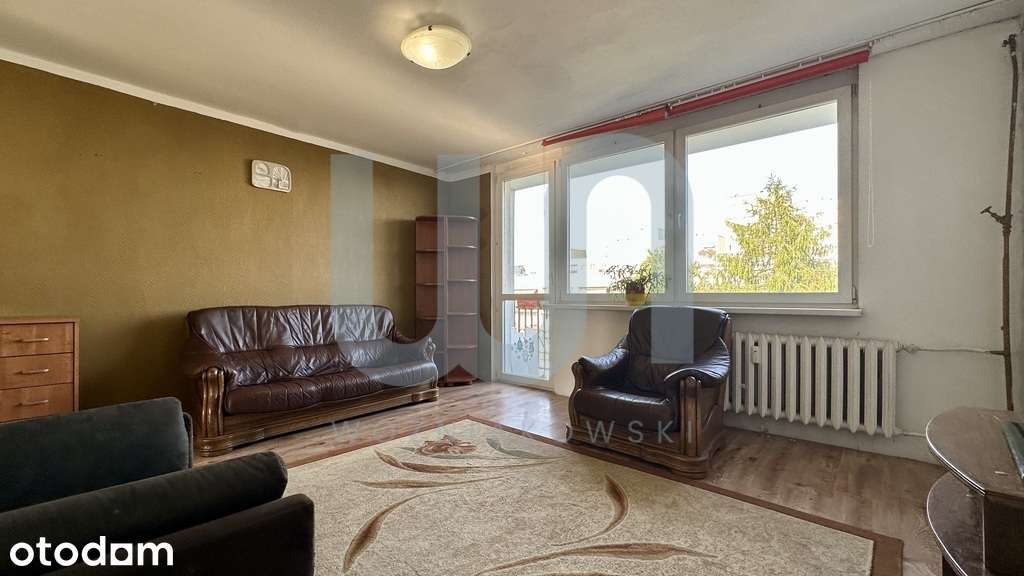Duże/ Do remontu/ Duży balkon/ Cisza/ Inwestycja