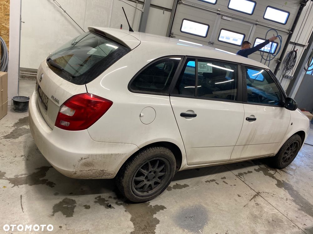 Skoda Fabia 1.6 TDI DPF Active - 5