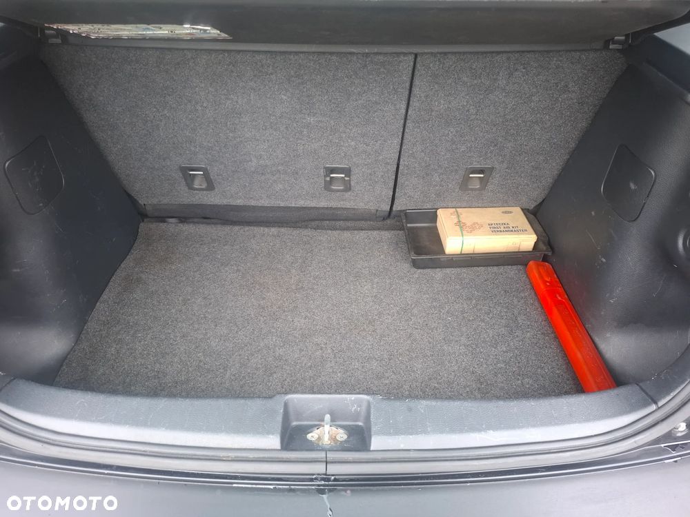 Suzuki SX4 1.6 GLX / Comfort - 36